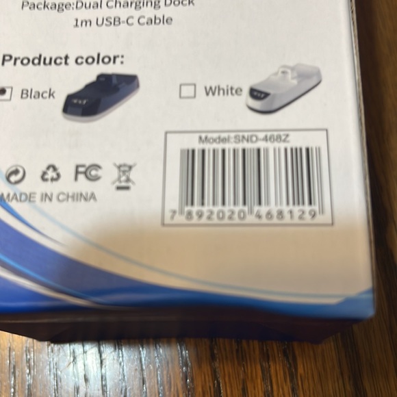 Mimd Dual Charging Dock for Wireless Controller - Picture 3 of 4